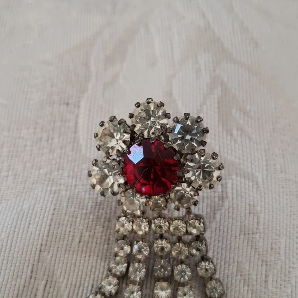 Vintage glass dangle earrings - Picture 4 of 4